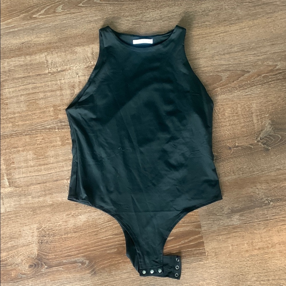 ReoRia Classic Black Bodysuit